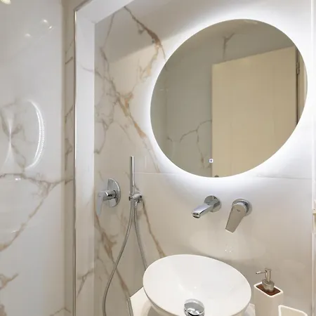 Azure Escape * Karterados (Santorini)